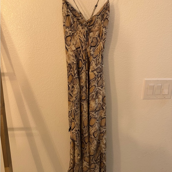 Astr The Label Python Print Dress - Picture 2 of 7